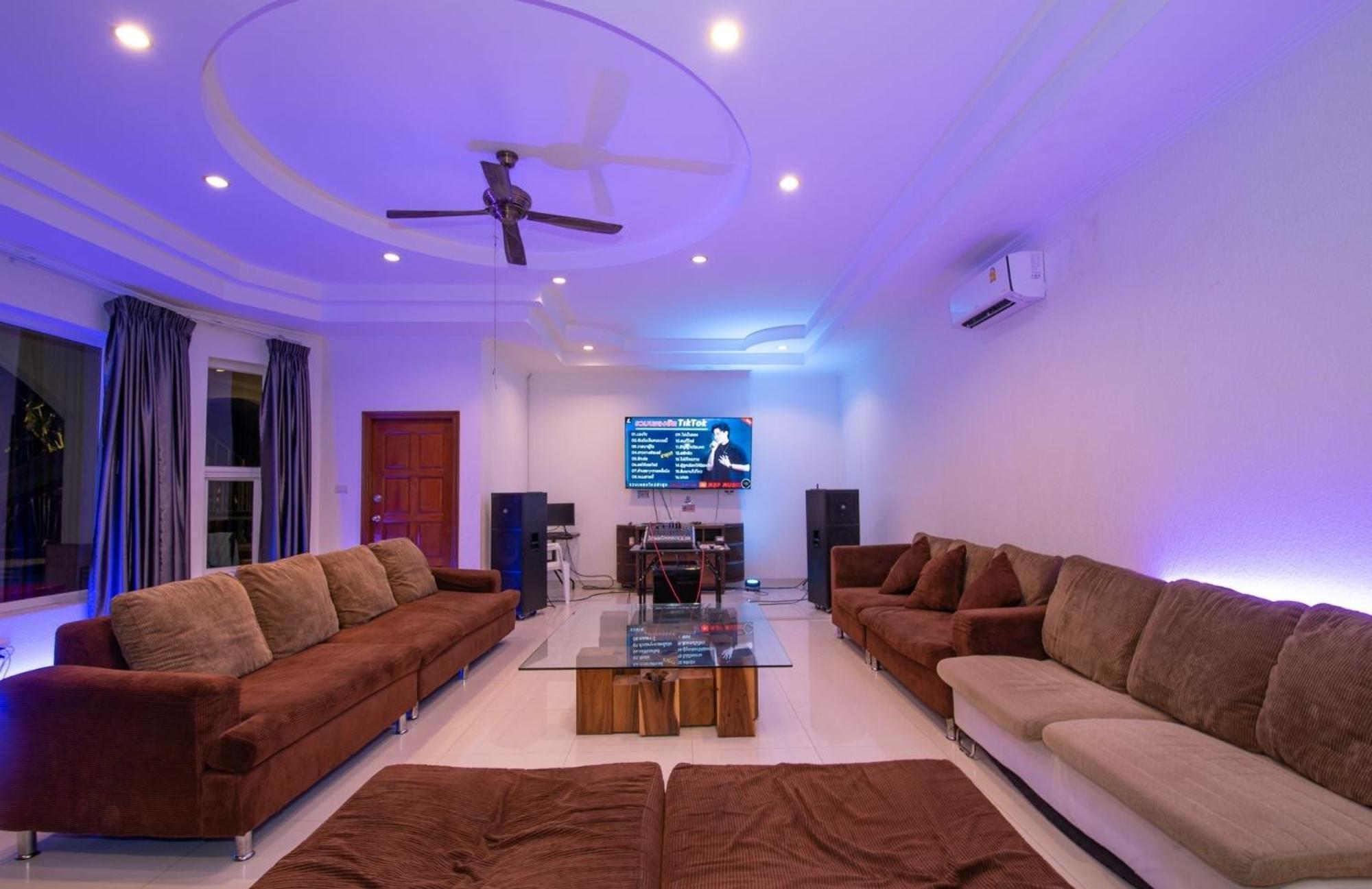Px Pool Villa Pattaya Nong Prue Экстерьер фото